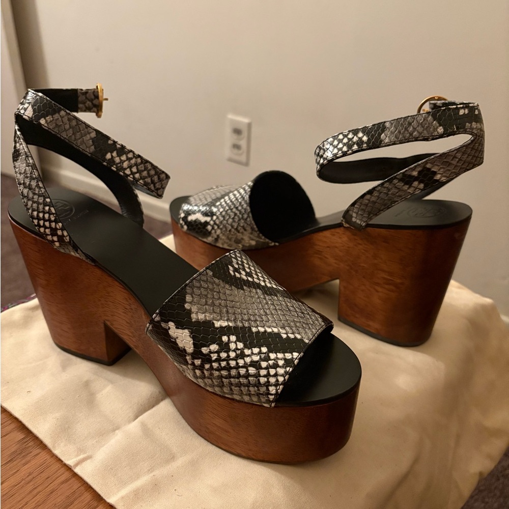 Tory Burch Snakeskin Black and Brown Platform Sandals